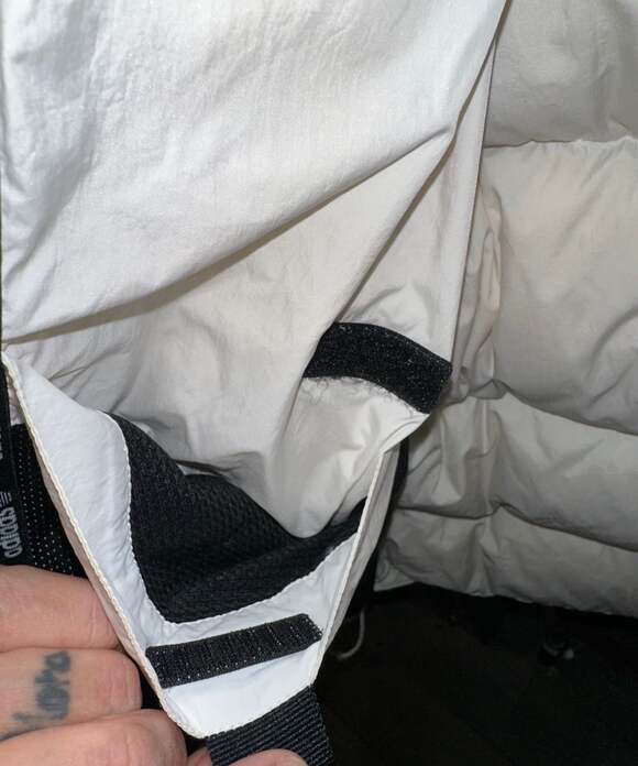 Adidas Originals SST Superstar Down Padded White Bomber Jacket - Picture 9 of 16